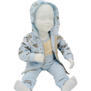 Découvrez l’ensemble bébé "Doux Rêves" en coton 100%, un ensemble 3 pièces doux et confortable pour votre petit garçon, idéal pour les saisons fraîches. Disponible en plusieurs tailles de 3 à 24 mois. Motifs animaux et étoiles adorables.