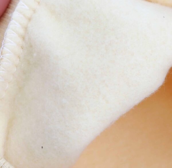 Découvrez l'ensemble fille 'Girl Zone', chaud et confortable, idéal pour les journées fraîches. Disponible en tailles 1 à 4 ans. Commandez maintenant pour un look tendance et douillet !
