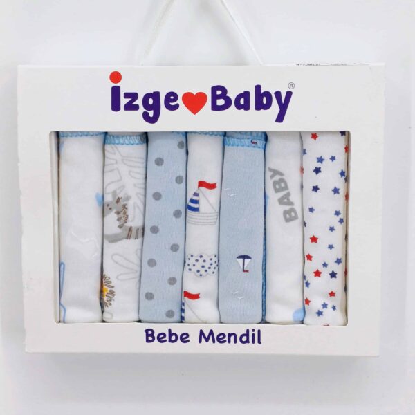 Lot de mouchoirs en coton pour bébé, avec un coin droit pour une fixation facile. Doux et délicats pour la peau sensible de bébé.